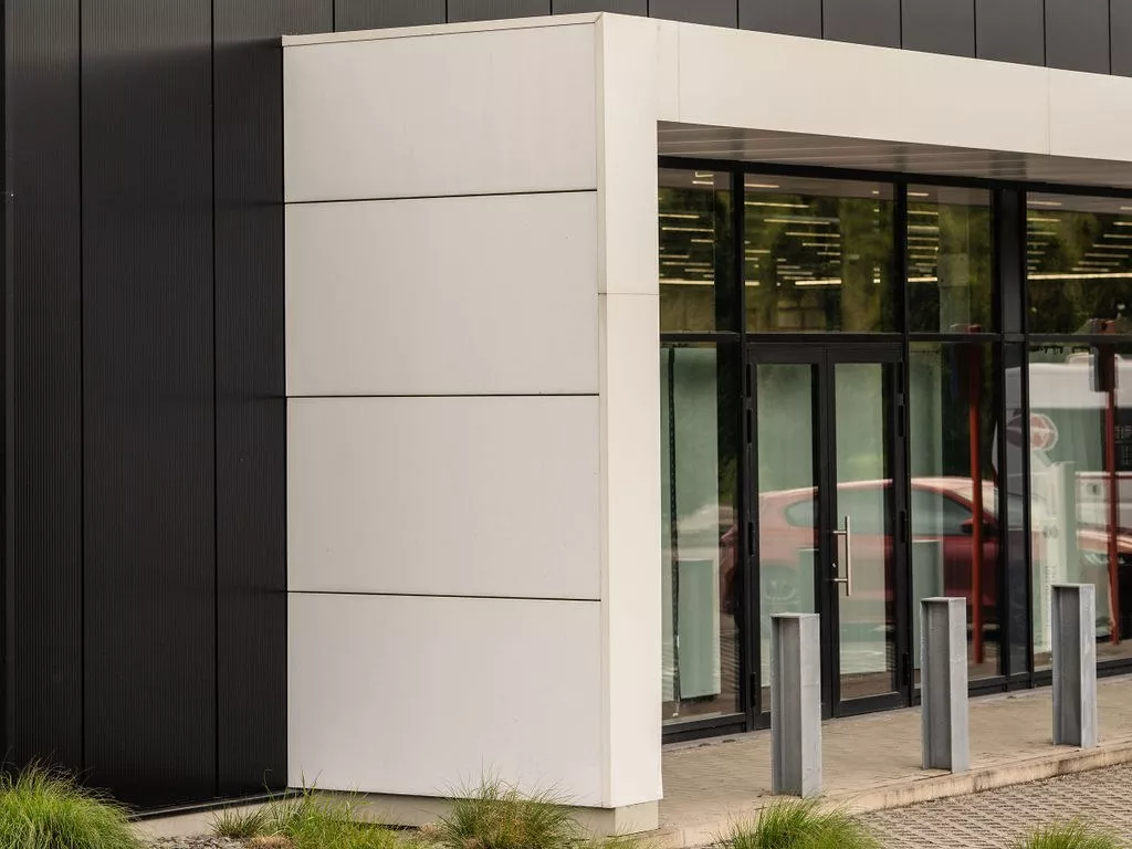 Façade de bâtiment commercial (4:3)